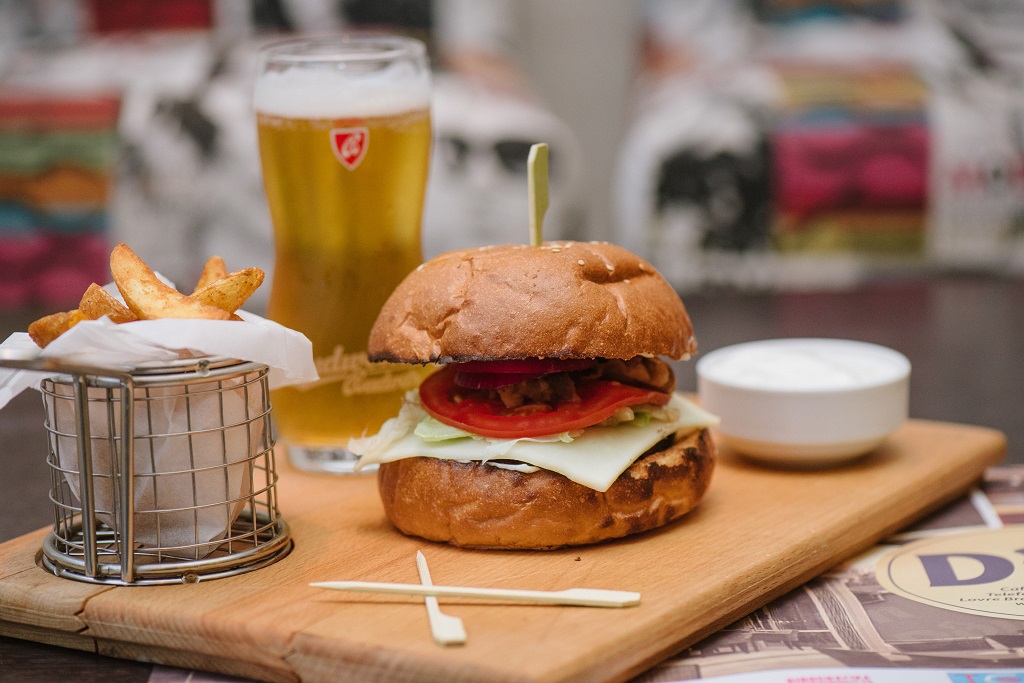 Juneći burger